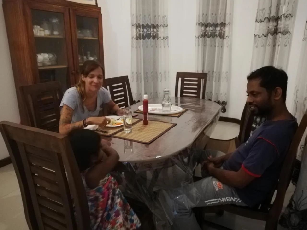 Air Port 5 Minutes Super Clean Upul Bed & Breakfast Negombo